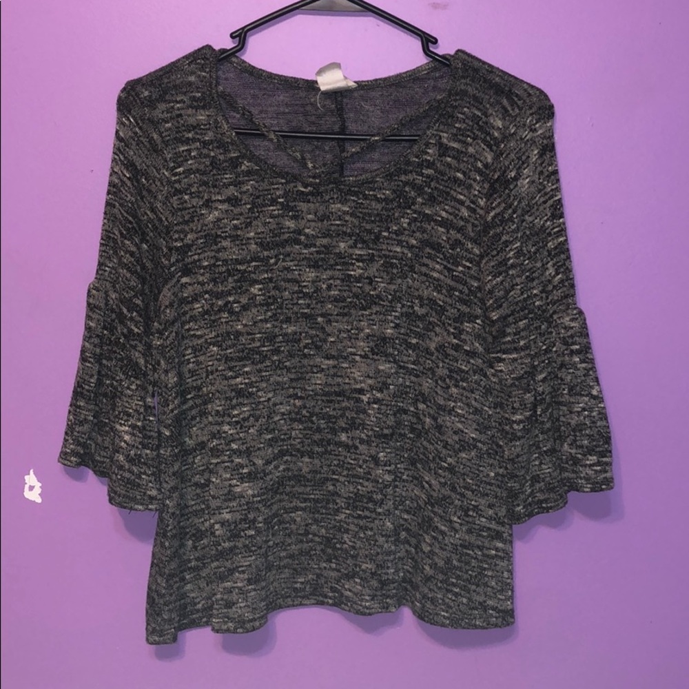 Gray ish  shirt